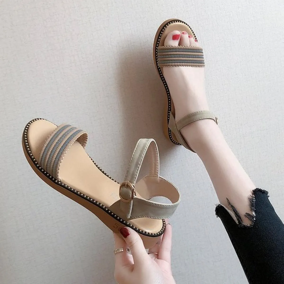 2022 nuovi sandali estivi donna moda gladiatore cinturino con fibbia sandali casual scarpe da donna sandali da spiaggia per donn