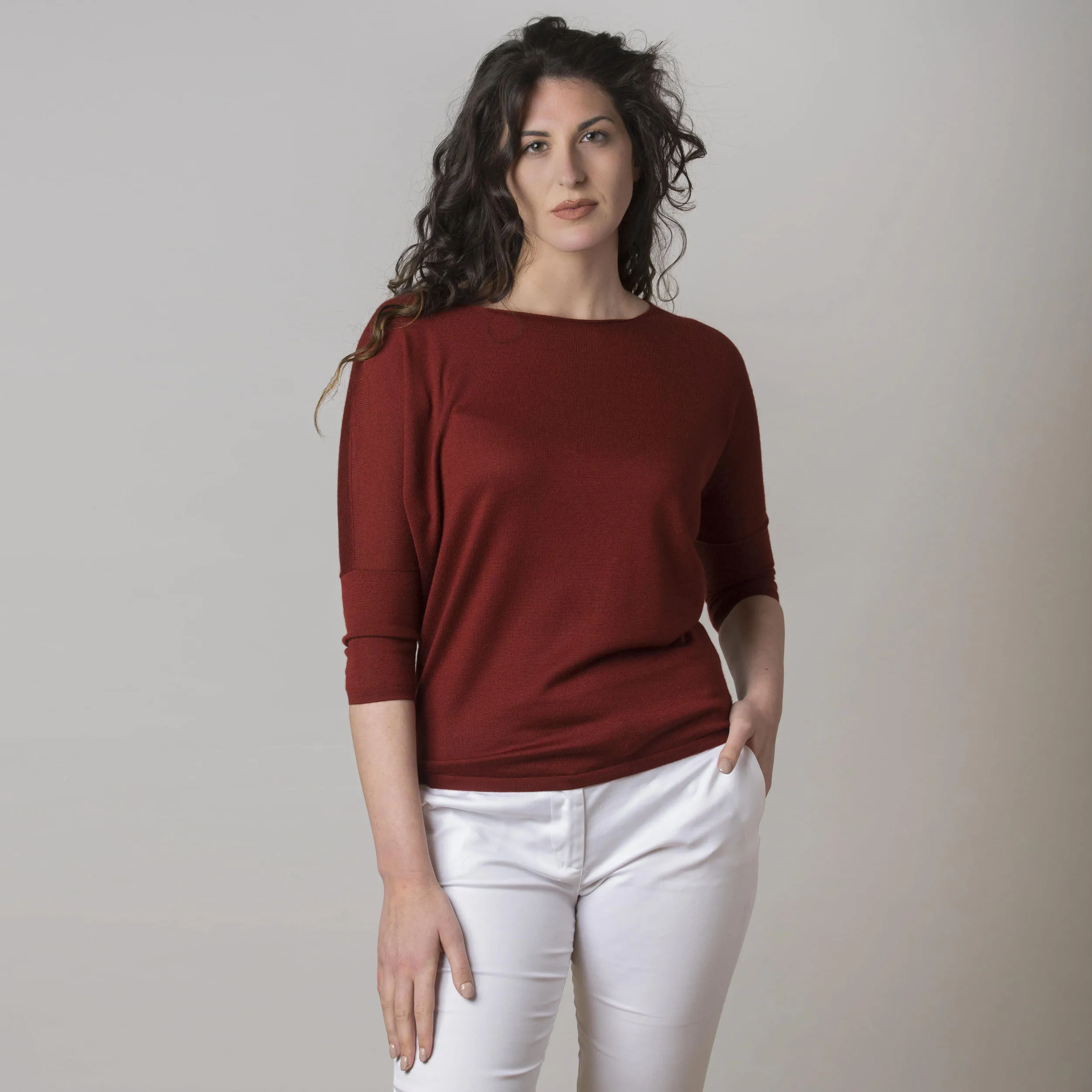 Maglia in Cashmere e Seta Manica Tre Quarti Borgogna
