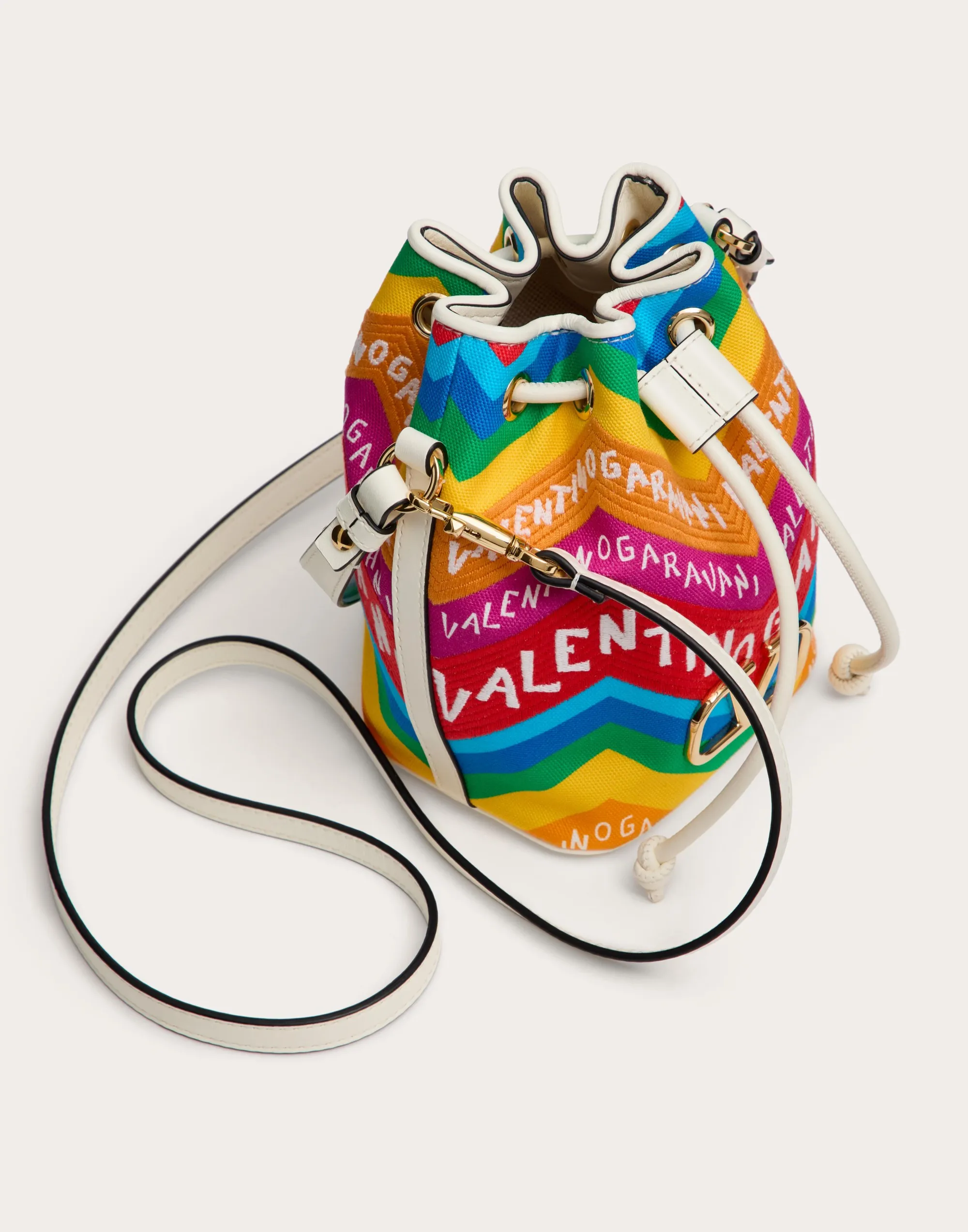 MINI BORSA A SECCHIELLO VALENTINO GARAVANI ESCAPE IN CANVAS CON STAMPA CHEVRON24